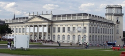 Museum Kassel, Fridericianum, Umbau eines Museumsgebäudes